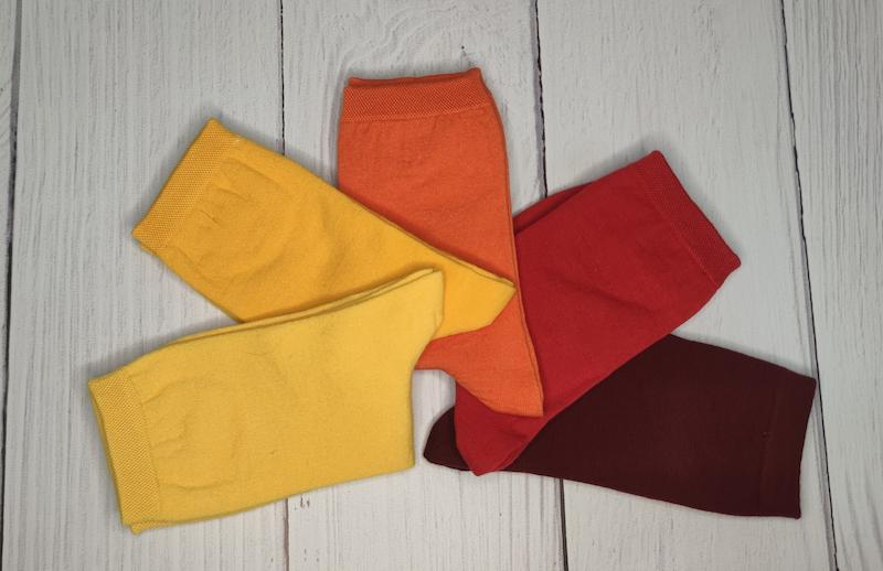 جوراب زنانه ساقدار ساده تم قرمز